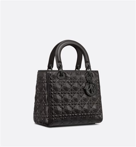 CHRISTIAN DIOR Calfskin Cannage Diamond Medium Lady D .